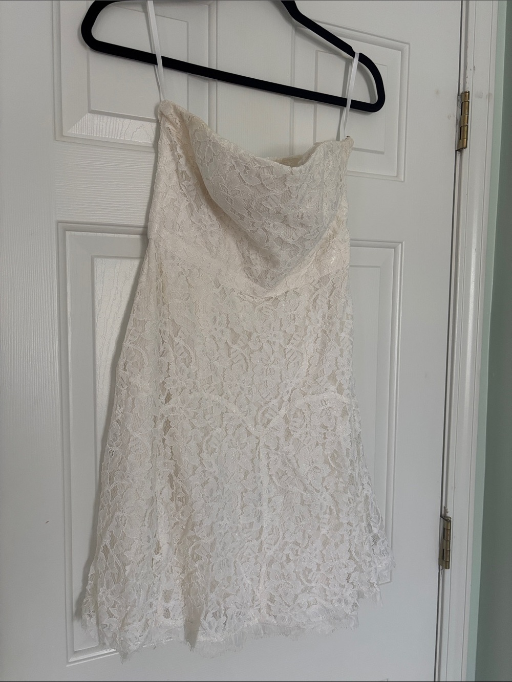 Diane Von Furstenberg Strapless Ivory Lace Cowl Dress